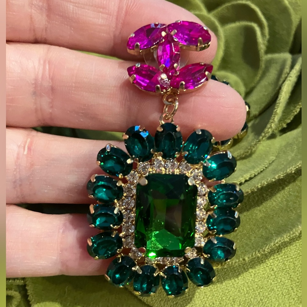 High Fashion Gorgeous Pink and Green Gemstone Earrings - Picture 5 of 8